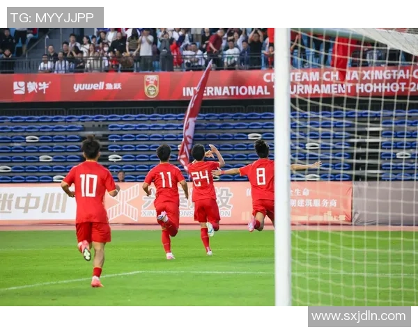 武汉足球队状态变革引发热议球迷期待新篇章的崛起与挑战